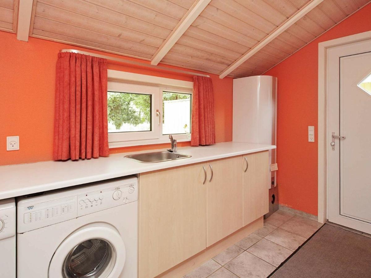 6 Person Holiday Home In Ansager Exteriör bild